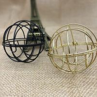 Golden Hollow Bird Cage Round Ball Candy Box Mini Vintage Wedding Candy Box Baby Shower Favor Gift Box Outdoor Bird Cage Feeder Storage Boxes