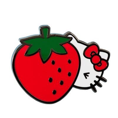 【CW】 Strawberry Brooch Hard Enamel Pin Badge for Coat Sweater Scarf