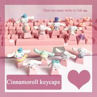 （Miss qis keycap）Sanrio คีย์แคปแป้นพิมพ์ช่าง Cinnamoroll Purin Pochacco Kawaii PBT Key Cap ปรับแต่งส่วนบุคคล DIY เด็กผู้หญิง3D นักเล่นเกม