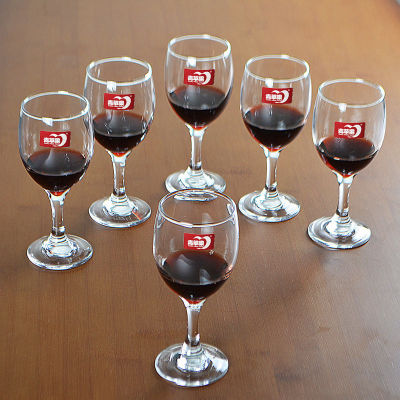 ชุดสีเขียวและแก้วไวน์แดง,ถ้วยแก้ว6ชิ้น,ถ้วยไป๋จิ่วเหลียง2ชิ้นสำหรับใช้ในครัวเรือน,ขนาดของยุโรป KeruiQianfun