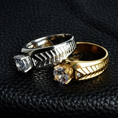 316L แหวนสแตนเลสสำหรับคู่รักแฟชั่นงานแต่งงานแหวนเหล็กไทเทเนียมสีเหลืองทองเพชรสังเคราะห์อุปกรณ์การหมั้น