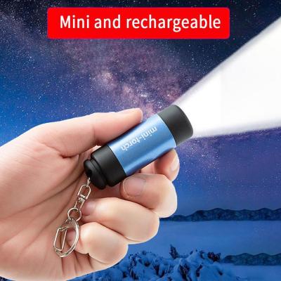 ไฟฉาย ไฟฉายแรงสูง ไฟฉายความสว่างสูง ชาร์จแบตได้ ปรับได้ ส่องได้ไกล กันน้ำ กันกระแทก LED Flashlight USB Charger รุ่น