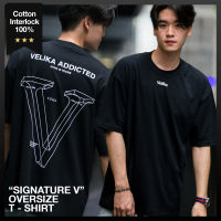 เสื้อ Oversize รุ่น "Signature V" - สี Black | Velika