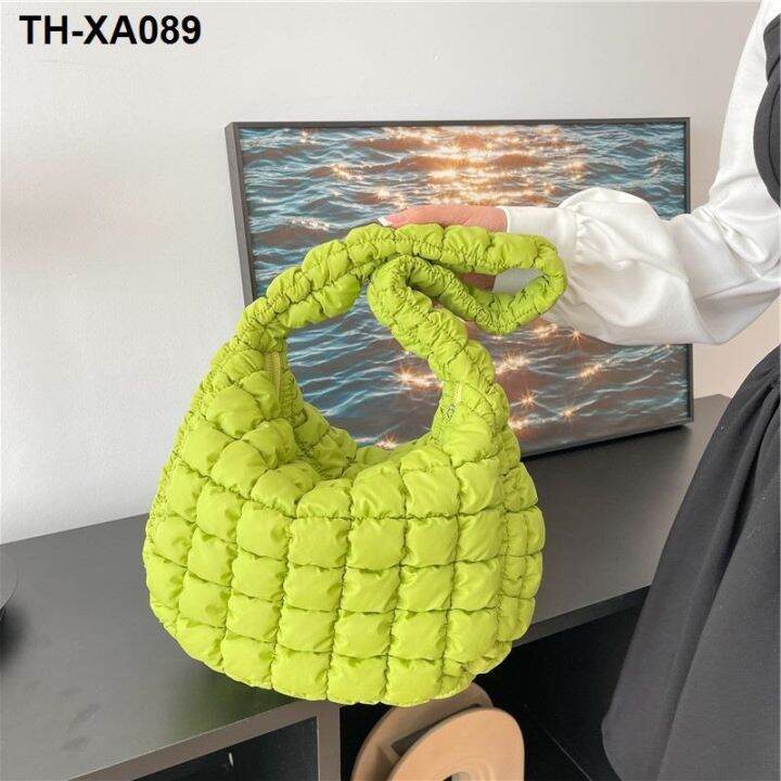 cotton-padded-jacket-single-shoulder-bag-2023-new-foreign-trade-commuter-clouds-fold-female-underarm-leisure-high-capacity-dumplings-package