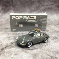 POPRACE 1:64 Model Car Singer Alloy Vehicle- Grey With Luggage