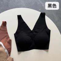 Uniqlo หน้าและหลัง V ลึกชุดชั้นในแท้จาก U ไร้รอยและสะดวกสบายมีขนาดเหมาะกับทุกขนาดแผ่นหน้าอกที่ถอดออกได้