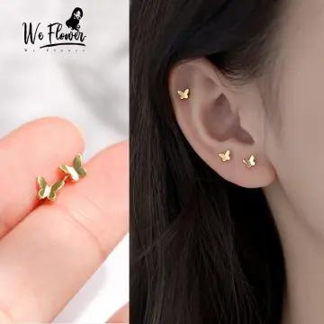 Stunning Floral CZ Earrings at best price in Kolkata by Chique Fashion Pvt.  Ltd. | ID: 15646943030