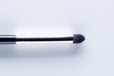 LQ-025  Lady Q Pencil eye Brush mini แปรงดินสอเขียนขอบตาขนาดเล็ก ช่างแต่งหน้ามืออาชีพไว้วางใจ เลือกใช้!!! –  สีดำ