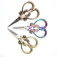 [COD] European retro scissors fancy cross stitch