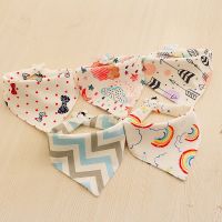 【DT】hot！ 1pcs Cotton Baby Bibs Burp Cloths Cartoon Saliva Feeding Soft Absorbent Boys Bandana