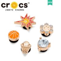 cross jibbitz charms กระดุมโลหะ คุณภาพสูง สําหรับตกแต่งรองเท้าบาสเก็ตบอล