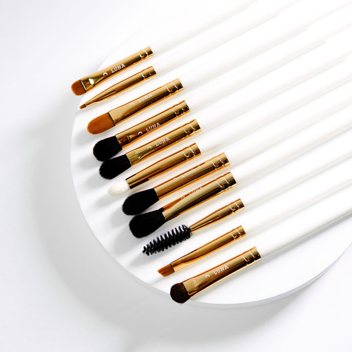 qoocos-luna-brush-set-เซตแปรงแต่งตา-11-ชิ้น-แปรงเขียนคิ้ว-แต่งตา-ทาปาก