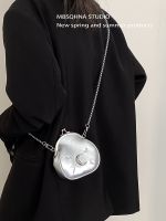 LASGO shell bag female 2023 niche mini lipstick small bag net red chain Messenger clip buckle coin purse 【QYUE】