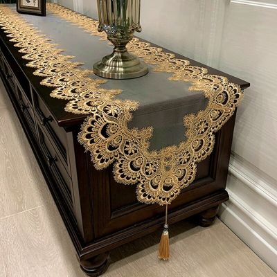 Exquisite American Table TV Cabinet Tablecloth Lace European Dresser Table Runner Embroidered Long Strip Anti-dust Cover Fabric