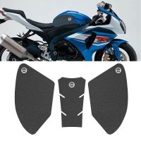 ﹍ For Suzuki GSXR 1000 GSXR1000 2017-2020 Tank Pad Gas Tank Traction Pads Fuel Tank Grips Side Stickers Knee Grips Protector Decal