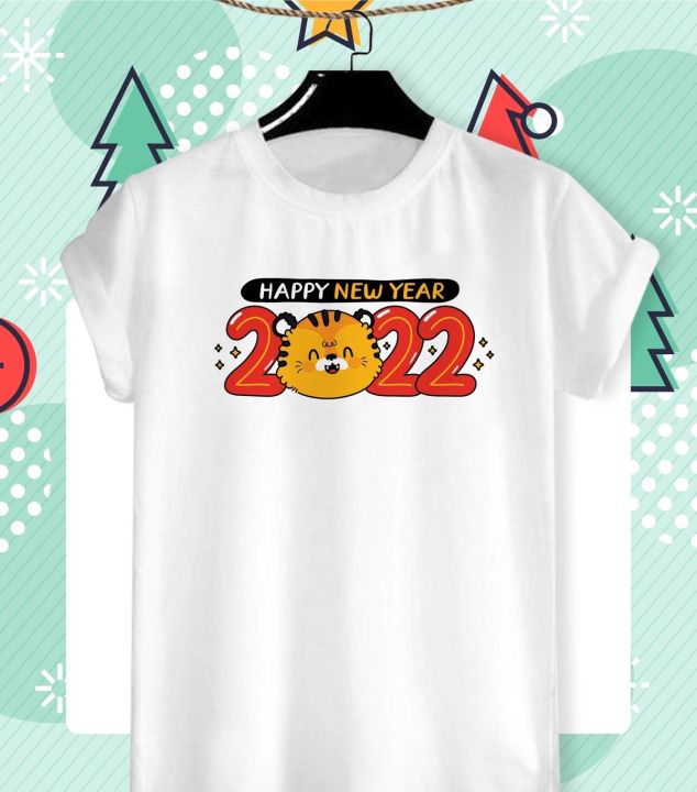 เสื้อยืดลายปีใหม่-happy-new-year-amp-merry-christmas-2022-ลายน่ารักๆ-ผ้า-tk-ใส่สบาย-สีสันสดใส-ไม่ยืดไม่ย้วย