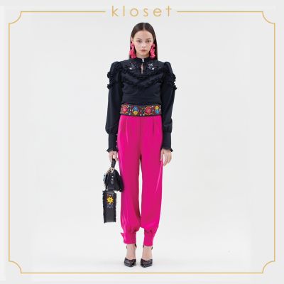 Kloset Ruched Puff Sleeves Crop Top (RS21-T004) เสื้อแฟชั่น เสื้อผ้าพื้น เสื้อแขนยาว เสื้อเชิ้ต เสื้อแต่งดีเทลปัก เสื้อผ้าแฟชั่น