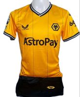 เสื้อฟุตบอลกีฬาผู้ชายทีมสโมสรวุฟแฮมป์ตันวอนเดอเรอส์/Wolverhampton Wanderers ตัวฤดูกาล 2022-2023 เย้า/เยือน ราคาถูก