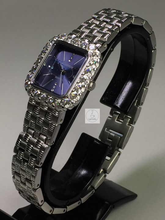 นาฬิกาผู้หญิง-sandoz-รุ่น-sd99240ss03-ตัวเรือนและสายสแตนเลส-รูปทรงสี่เหลี่ยม-หน้าปัดสีน้ำเงินขอบเพชร-รับประกันของแท้-100-เปอน์เซนต์