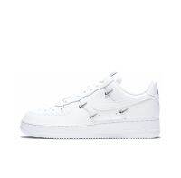 【พร้อมส่งของแท้?/ รุ่นนี่ใส่ตรงไซส NIKE Air Force 1 Low 07 LX “Chrome Luxe แฟชั่น รองเท้ากีฬา（สินค้าพร้อมกล่อง อุปกรณ์ครบ จัดส่งฟรี）