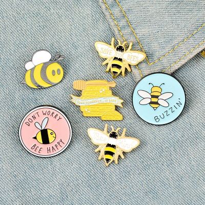 Bee Enamel Pins Custom homophonic Be Kind Save Bee Brooches Bag Clothes Lapel Pin Pink Blue Round Badge Honey Bee Jewelry Gifts