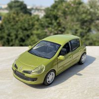 ในนิตยสาร1:32 Scala Renault Clio Moo Di Auto Pressofuso E Giocattolo ของที่ระลึก Da Collezione Regali Senza Scatola