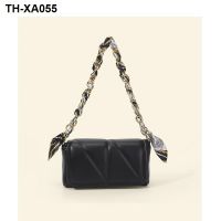 New winter one shoulder bag female 2023 han edition joker aslant package hand ling chain silk scarves alar female bag