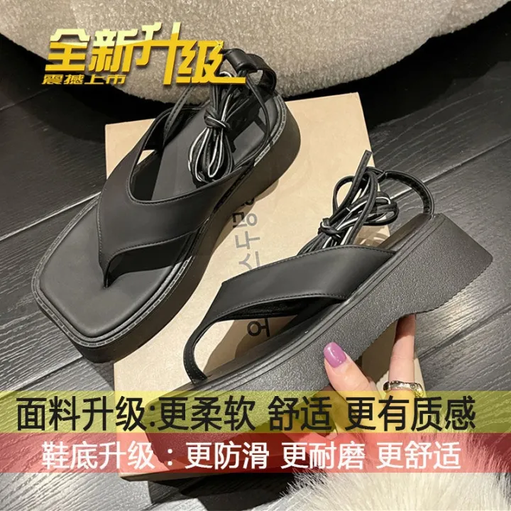 Thick bottom thong sandals in the summer of 2022 the new coach outside  wearing flip-flops cross strap sandals women flat shoes | Lazada PH