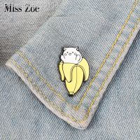 Cat Banana Enamel Pins Cartoon Animal Fruit Brooches Badge Denim jeans Lapel Pin Cute Kitten Jewelry Gift for Friends Kids