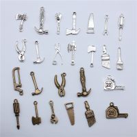 【CC】☎  20pcs Tools Vise Wrench Saw Ax Screwdriver Charms Zinc Alloy Pendant for Choker Necklace Jewelry