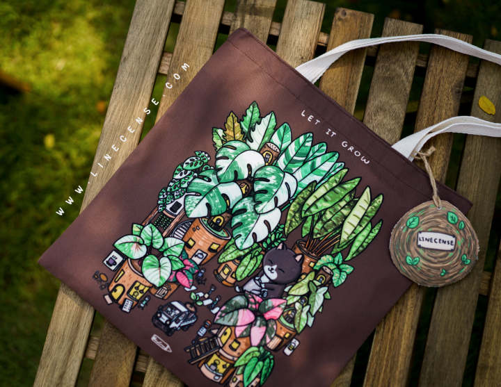 let-it-grow-canvas-tote-bag-กระเป๋าผ้าแคนวาสลายหมู่บ้านต้นไม้และแมวผู้ดูแลเมือง