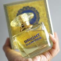 ราคาต่อขวด น้ำหอมผู้หญิง MB BRIGHT DIAMONDS ขนาด 100 มล.กลิ่นฟลอร่าฟรุ๊ตตี้ สร้างความรู้สึกอ่อนหวานน่าทะนุถนอม