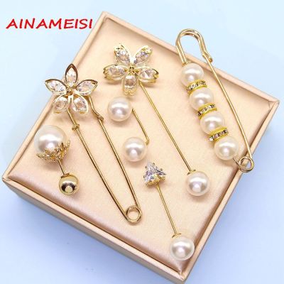 6 Pack Fashion Pearl Brooch Ladies Cardigan Anti Show Collar Buckle Cute Creative Fixed Clothes Crystal Pin Decorative Gift