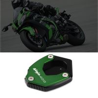 ₪ สำหรับคาวาซากิ NINJA400 Z400นินจา400 Z 400อุปกรณ์เสริมขาตั้งด้านข้างขาตั้งสำหรับแผ่นรอง