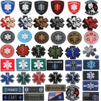 【LZ】 EMERGENCY MEDICAL TECHNICIAN Badges PVC Patches MEDIC Hook Embroidered Patch Clothes Accessories for Backpacks Caps Hat Vest