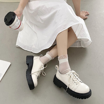รองเท้าหนังใหม่ของผู้หญิงรองเท้า Oxford หนังเทียมสีดำและสีขาวสะดวกสบายรองเท้าหนังเล็ก ๆ