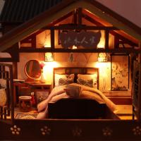 DIY Miniature House ลานจีนรุ่น LED Craft ของเล่น1:24 Scale DIY อุปกรณ์เสริมเฟอร์นิเจอร์สำหรับเด็กวัยรุ่น S