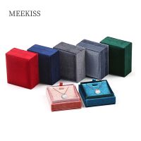 Logo Custom New Product Square Shape Velvet Jewelry Box Earring Pendant Box Display Holder with Detachable Lid Ring Box Holder