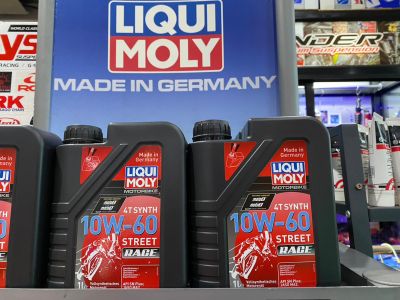 น้ำมันเครื่องมอเตอร์ไซค์ 10W-60 STREET RACE แบรนด์ LIQUI MOLY