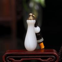 High-end Original Small Water Drop Avalokitesvara Bottle Jade Clean Bottle Bamboo Agate Snuff Bottle Ladies Perfume Bottle Essential Oil Bottle Neck Pendant Free Shipping