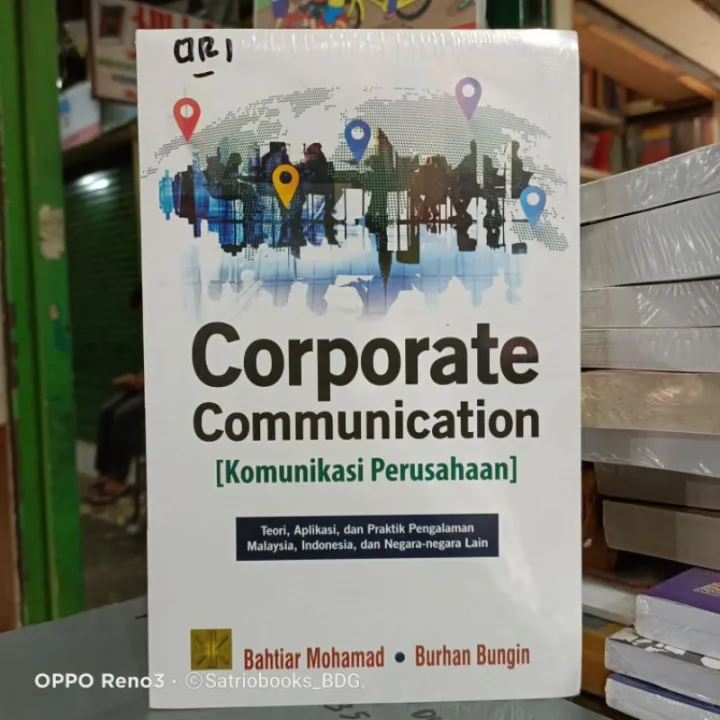 CORPORATE COMMUNICATION. KOMUNIKASI PERUSAHAAN. BAHTIAR MUHAMMAD ...