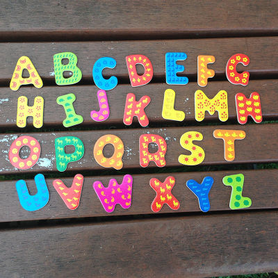 CuteHome ตัวอักษรแม่เหล็ก มี 2 แบบให้เลือก ตัวอักษรภาษาอังกฤษและตัวเลข ติดตู้เย็น กระดานแม่เหล็ก สร้างการเรียนรู้การสะกดคำ