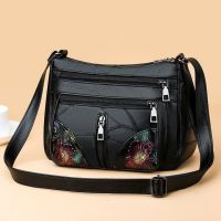 ✙◆ The new 2022 joker atmosphere middle-aged female bag multi-layer soft leather shoulder oblique satchel mother-in-law package