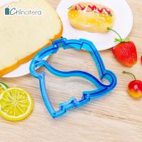 [Chinatera] Love Heart Dinosaur Cute Cartoon Lunch DIY Sandwiches Cutter Mould Food Cutting Die Bread Biscuits Mold Children Baking Tools