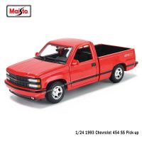 Maisto 1:24 1993 Chevrolet 454 SS Pick-up simulation alloy car model crafts decoration collection toy tool gift birthday present