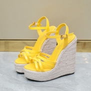 New Arrival August 2022 Model Open Toe Plus size 43 Influencer Heeled