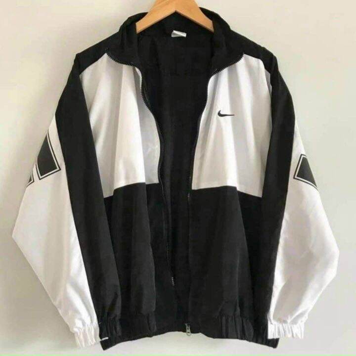 Hcm) Áo Khoác Dù 2 Lớp Nam Nữ - Unisex Form Rộng - Phong Cách Hàn Quốc Siêu  Xịn Cho Các Bạn Trẻ Mẫu Mới Nhất Hiên Nay | Lazada.Vn