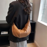 Niche Texture Dumpling Bag Female High-End French Fashion Shoulder Casual Versatile Cross-Body Temperament Travel Side Backpack 【AUG】