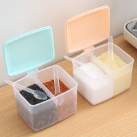 Kitchen Seasoning Box All-in-one Square Double-grid Seasoning Jar with Spoon Storage Seasoning Box Can Round Seasoning Box