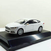 1:43 D Iecast ล้อแม็กฟอร์ดฟิวชั่น Mondeo รถรุ่นจำลองคลาสสิกยานพาหนะรุ่นของเล่นคอลเลกชันงานศิลปะสำหรับแฟนๆของรถ